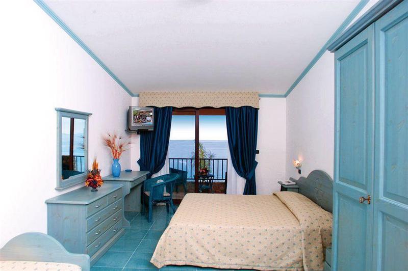 Blue Paradise Villaggio Паргелия Экстерьер фото